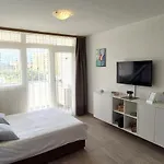 Apartamento Romana Near Znjan *